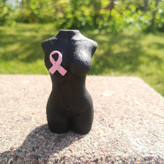 Rosabandet kvinna (Bröstcancerfonden)